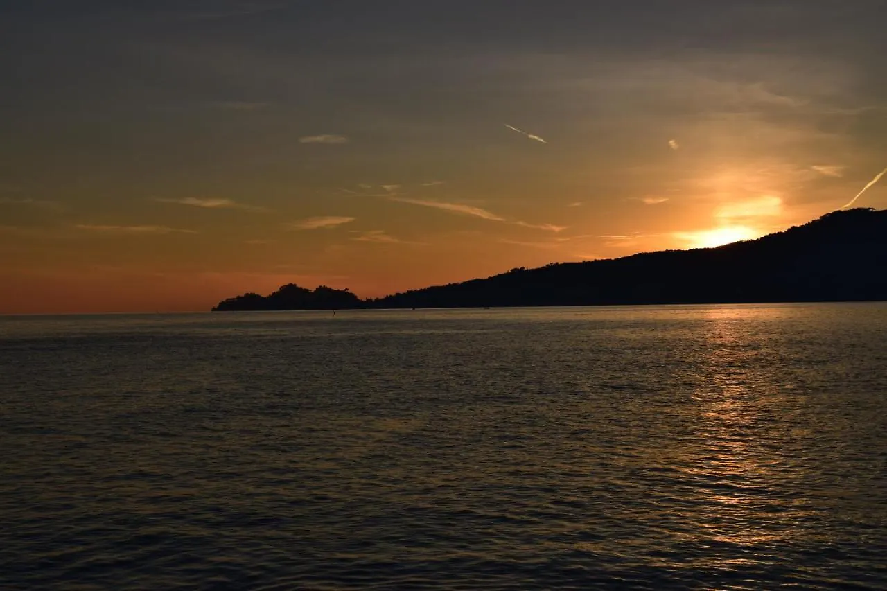 Villa Il Respiro Zoagli Bed & Breakfast
