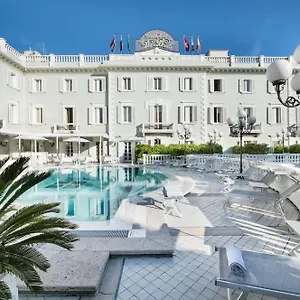 grand-hotel-des-bains-riccione.emilia-romagnahotels.net/